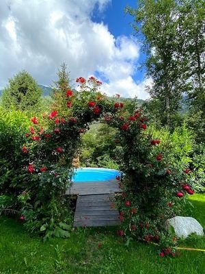 Garten mit Pool Top 1