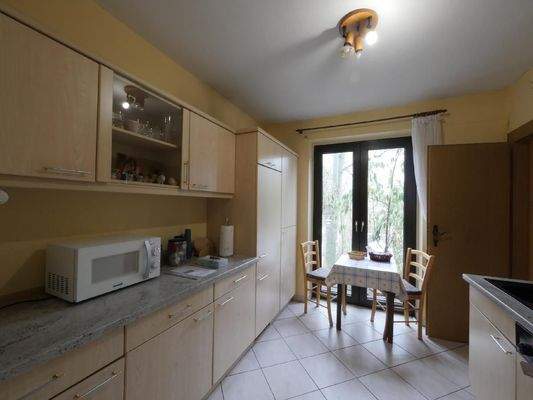  EG | Küche - bodentiefe Fenster