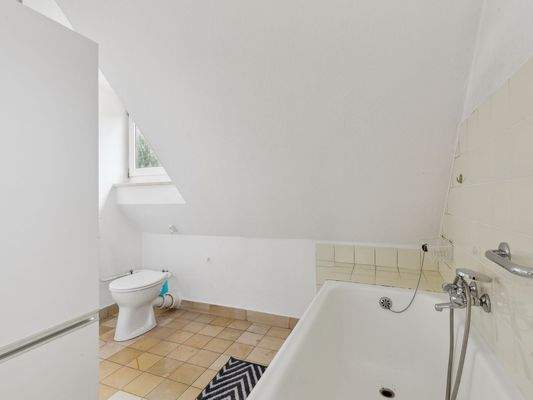 DG - Badezimmer - Ansicht 2