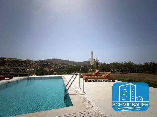 Kreta, Sivas: Moderne Villa umgeben von Olivenbäumen zum Verkauf