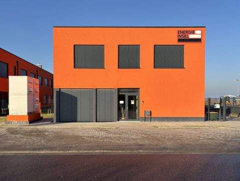 Oberkrämer Halle, Oberkrämer Hallenfläche