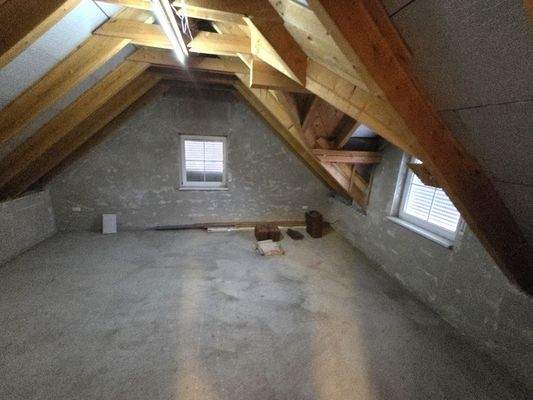 Ausbauzimmer über Garage