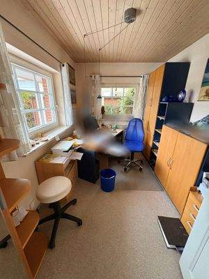 Das Büro im Erdgeschoss