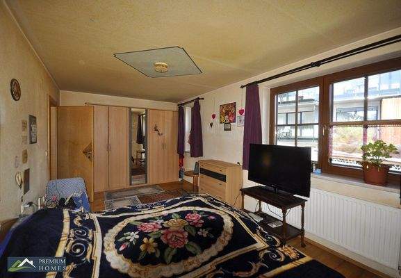 Doppelhaushälfte in Aussichtslage - Zimmer Parterre Nordost-Ausrichtung