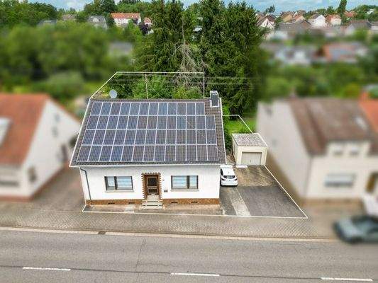 Charmantes Einfamilienhaus in Schwalbach