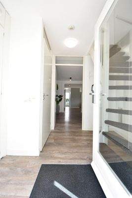 ferienhaus-wohnzimmer-kap-helius-modernes-interieur010