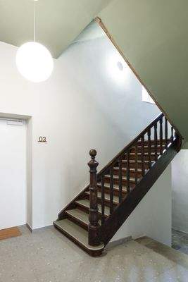 Treppenhaus mit Altbauflair