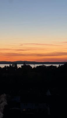 Toller See-, und Bergblick