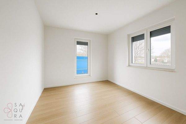 Image Oct 18, 2025, 04_10_59 PM