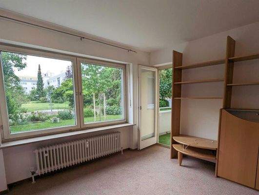 Wohnbereich - Zugang zum Balkon