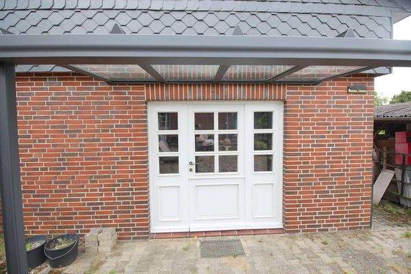 Hauseingang Nebengebäude