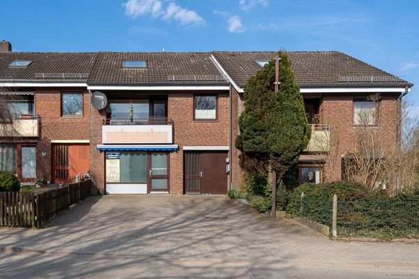Straßenansicht