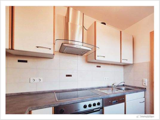 144-2025 Küche Einliegerwohnung.jpg