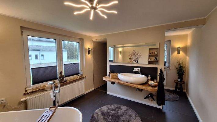 EG - Bad 20251203_103052.jpg