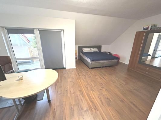 Schlafzimmer, Zugang Balkon