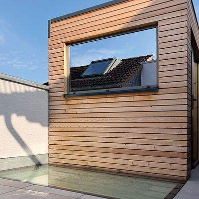 neuwertige Sauna der Marke Polarholz