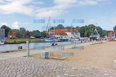 464ae4b6-07c8-4363-864d-0e1d46334246-1909042401