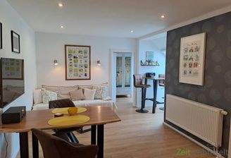 Blick ins Wohnzimmer