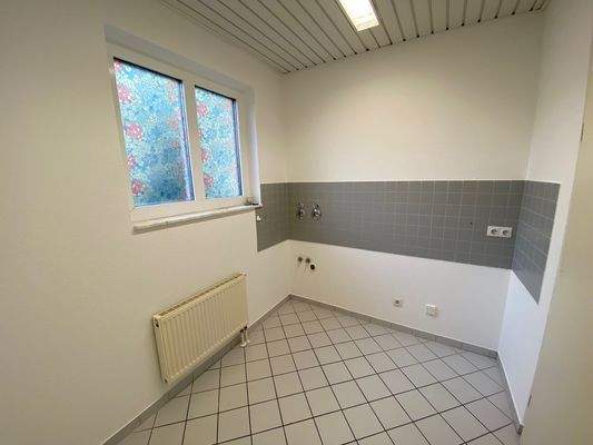 Teeküche u. Pausenraum für Mitarbeiter.jpg