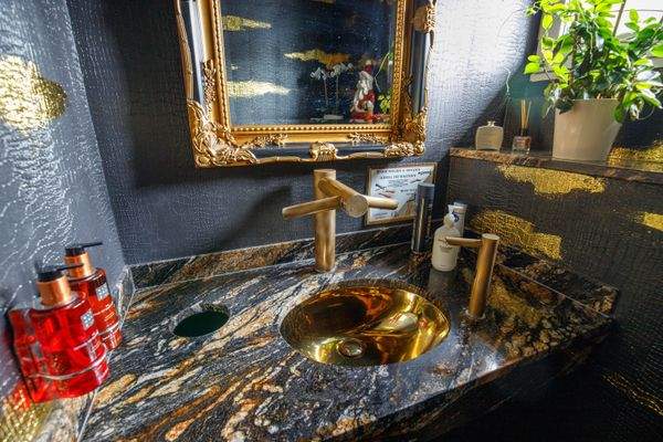 G10 - WC Damenbereich.jpg