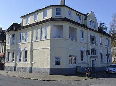 Anton-Müller-Straße 1_Vorderansicht 2_quer.jpg