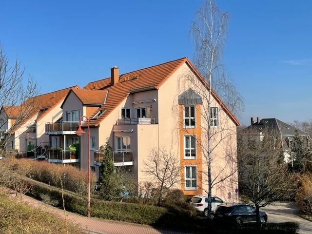 Wunderschöne 3 Zimmer Dachgeschoss Wohnung mit Südbalkon