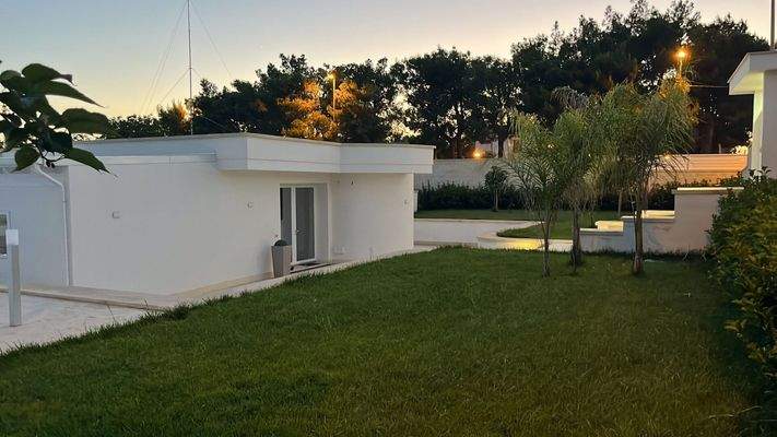 neue Villa in Galugnano (Apulien)