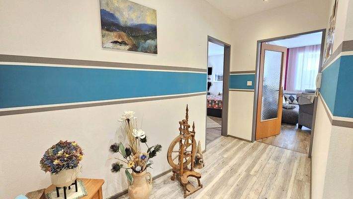 Vorzimmer - Wohnung - Sachsenburg - kaufen