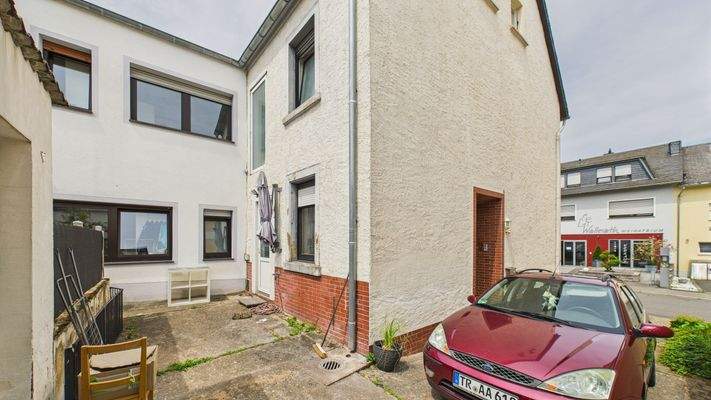 CAM01984G0-PR0499-STILL037