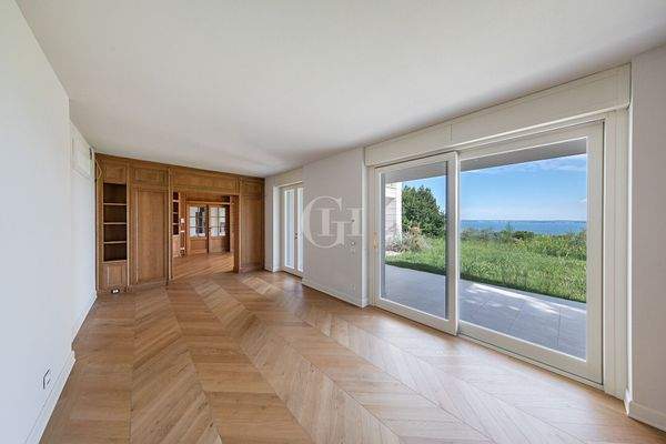 Wohnzimmer im Erdgeschoss