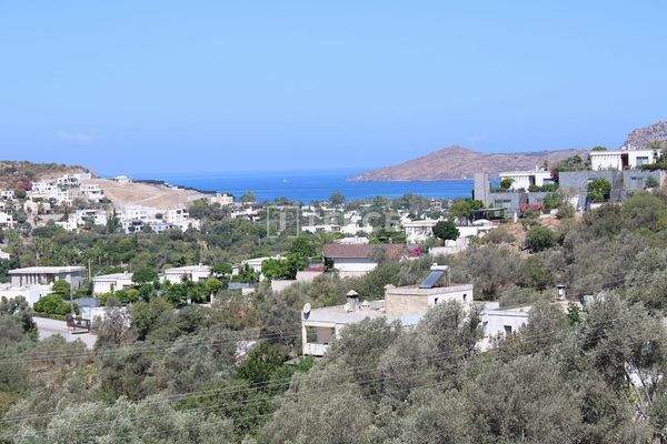 House with Sea Views and Private Pool in Bodrum Yalıkavak