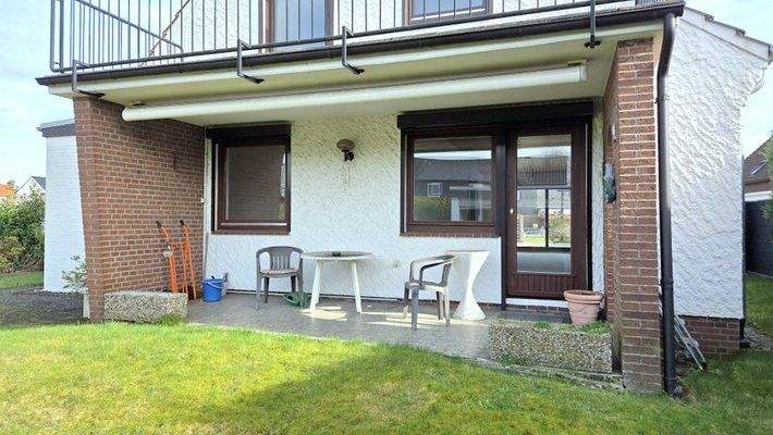 Nordwest-Terrasse mit Markise