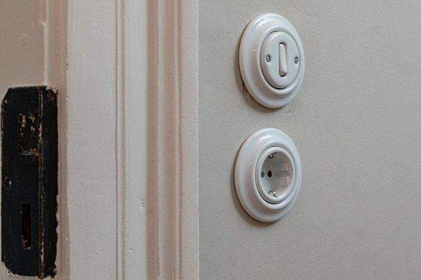 moderne Elektroaustattung im historischen Gewand