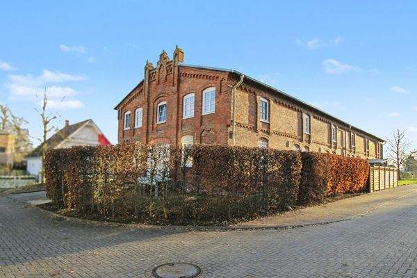 Eingang und Terasse Whg