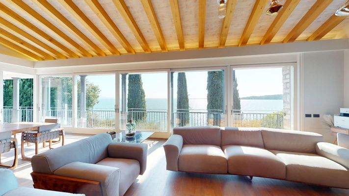 NA-072-17-Villa-di-lusso-vista-lago-a-Padenghe-del