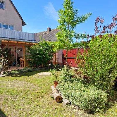 Hofansicht mit Terrasse