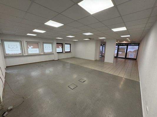 Laden/Praxis/Gewerbefläche