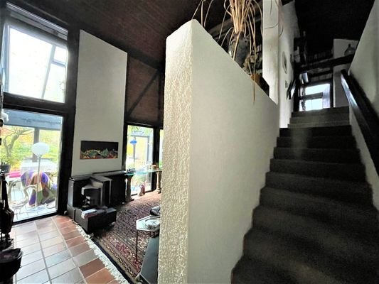 27. Treppe EG zu OG