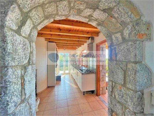 1c8460a0e2bc443792515c1af754610d-original