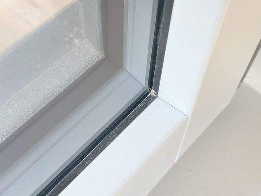 Dreifach verglaste Fenster