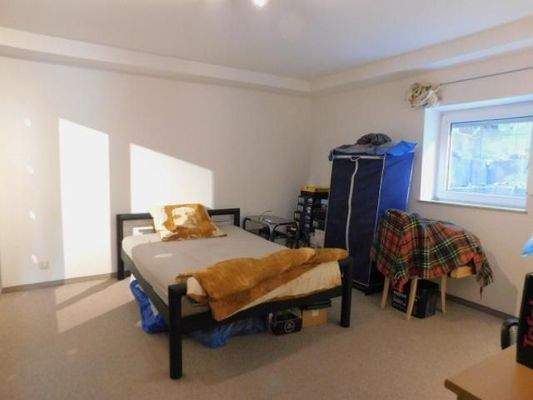 LB43 Schlafzimmer Souterrain Whg.