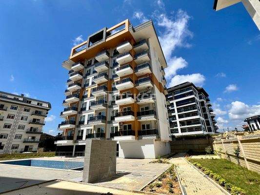 Furnished Apartment in A Complex with Pool in Alanya Avsallar