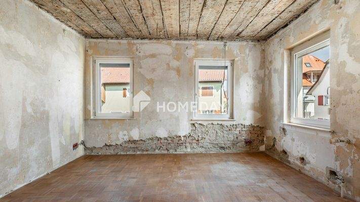 1. OG Schlafzimmer 2