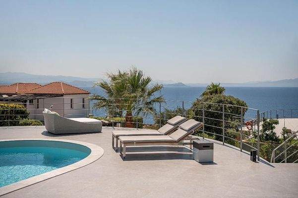 Kreta, Tersana: Wunderschöne Villa mit atemberaubendem Meer- und Sonnenuntergangsblick zu verkaufen