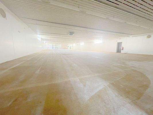 AnKaSa Immobilien GmbH_Maklerempfehlung Leipzig Markkleeberg Markranstädt Borna_Gewerbefläche Verkaufsfläche Lagerhalle_Hauptfläche3