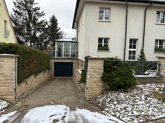 Garagenzufahrt
