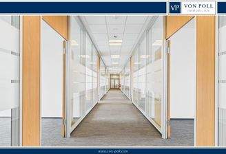 CAM05131G0-PR0016-STILL002