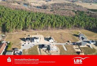 Grundstücke Schwaan