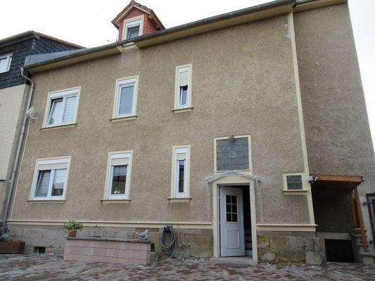 Ansicht vom Innenhof mit Hauseingang