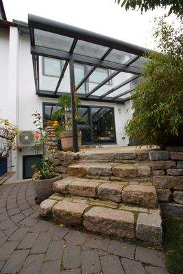 Garten Terrassenaufgang.JPG